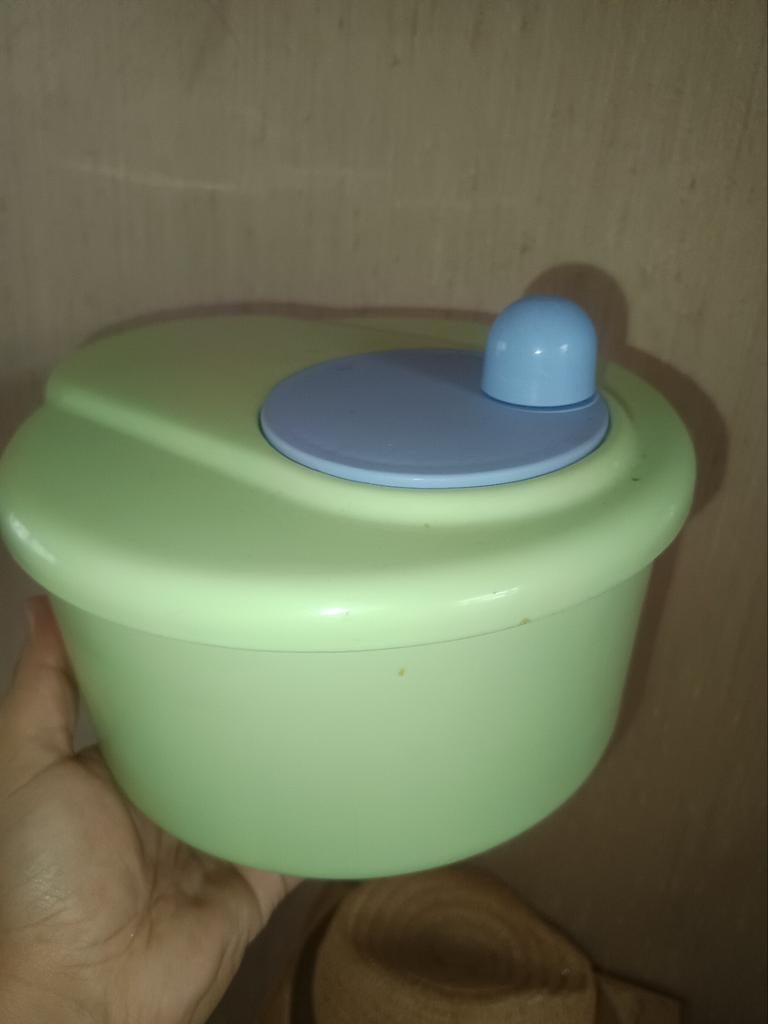 Saladier neuf seche salade verte enlève l'eau, Enlèvement ou Envoi, Comme neuf