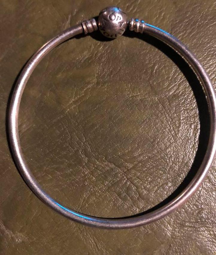 Bracelet Pandora en argent, Bijoux, Sacs & Beauté, Enlèvement, Comme neuf, Argent, Argent