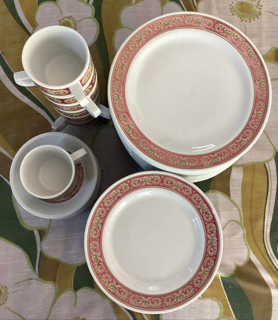 Vintage servies Mosa Maastricht, Ophalen