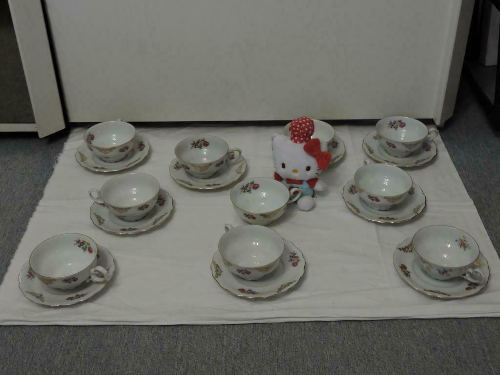 CHIC, ELEGANT Tasses sous-tasses Wunsiedel Bavaria Porzellan, Ophalen of Verzenden, Gebruikt, Porselein, Kop(pen) en/of Schotel(s)