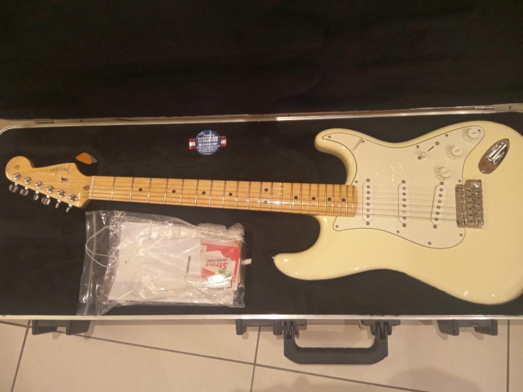 Fender american Standard Stratocaster, Muziek en Instrumenten, Ophalen, Zo goed als nieuw, Fender