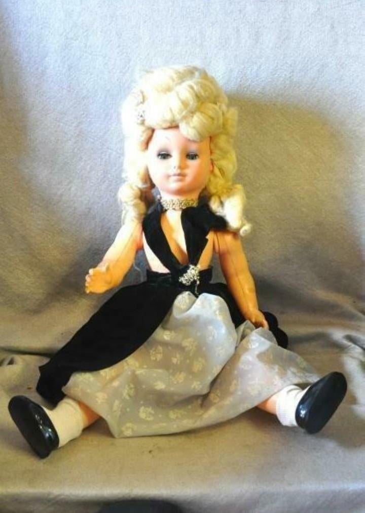 poupée de salon vintage  marquise, Enlèvement ou Envoi, Utilisé, Poupée