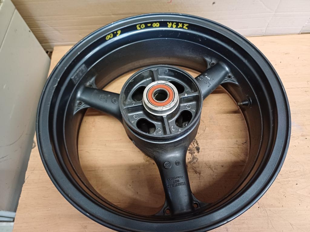 kawasaki zx9r model '02-'03 achterwiel velg, Ophalen of Verzenden, Gebruikt