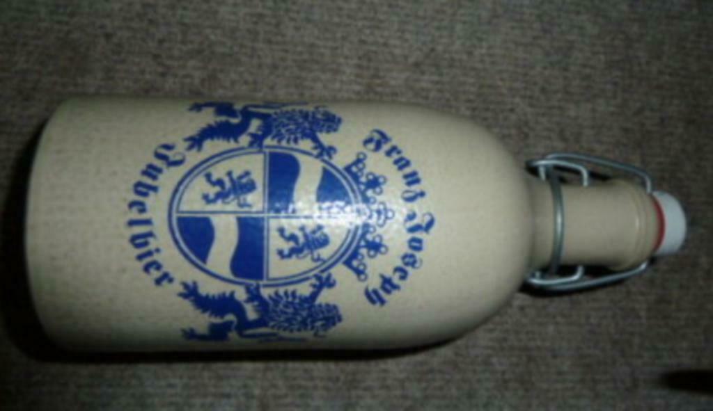 # stenen fles / kruik FRANZ JOSEPH JUBELBIER ( blauw ), Verzamelen, Biermerken, Ophalen of Verzenden, Gebruikt, Flesje(s), Overige merken
