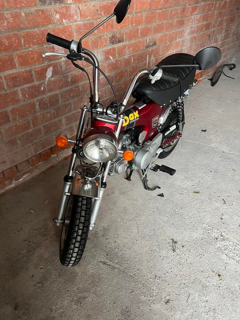 HONDA AB27-DAX 49 cc KLASSE B, Fietsen en Brommers, Ophalen, Zo goed als nieuw