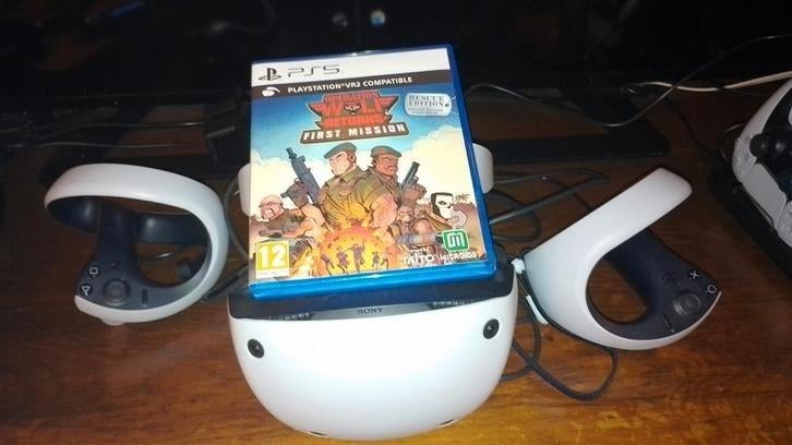 Vr2  met spel, Ophalen, Zo goed als nieuw