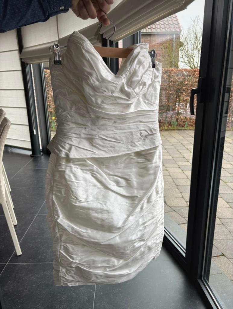 Linea Raffaelli bruidsjurk kort met bolero, Enlèvement ou Envoi, Comme neuf, Robe de mariée