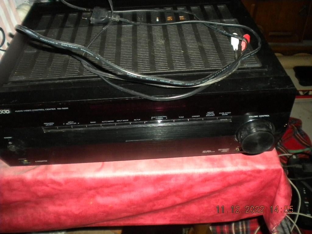 Versterker van Kenwood + afstand bediening, Ophalen