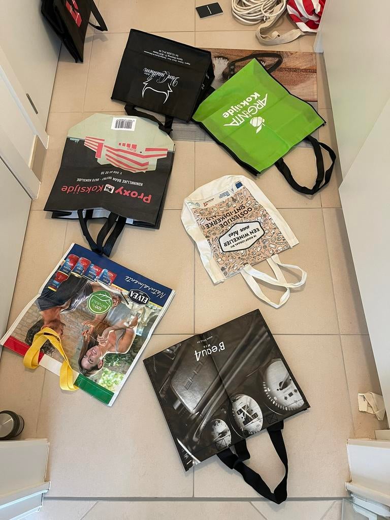 6 nieuwe draagtassen, Handtassen en Accessoires, Ophalen of Verzenden, Nieuw