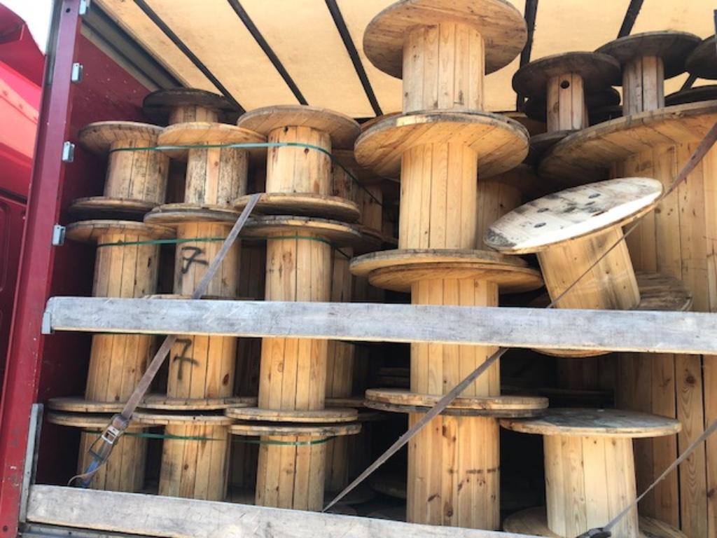 GRANDE VENTE DE TOURETS, Ophalen of Verzenden, Zo goed als nieuw, Rond, Hout