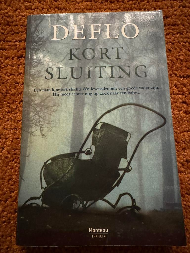 Deflo - Kortsluiting, Boeken, Thrillers, Ophalen of Verzenden