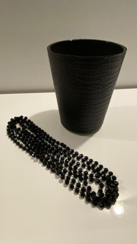 Halsketting met blinkende zwarte kralen, Bijoux, Sacs & Beauté, Colliers, Enlèvement ou Envoi, Neuf, Noir, Synthétique