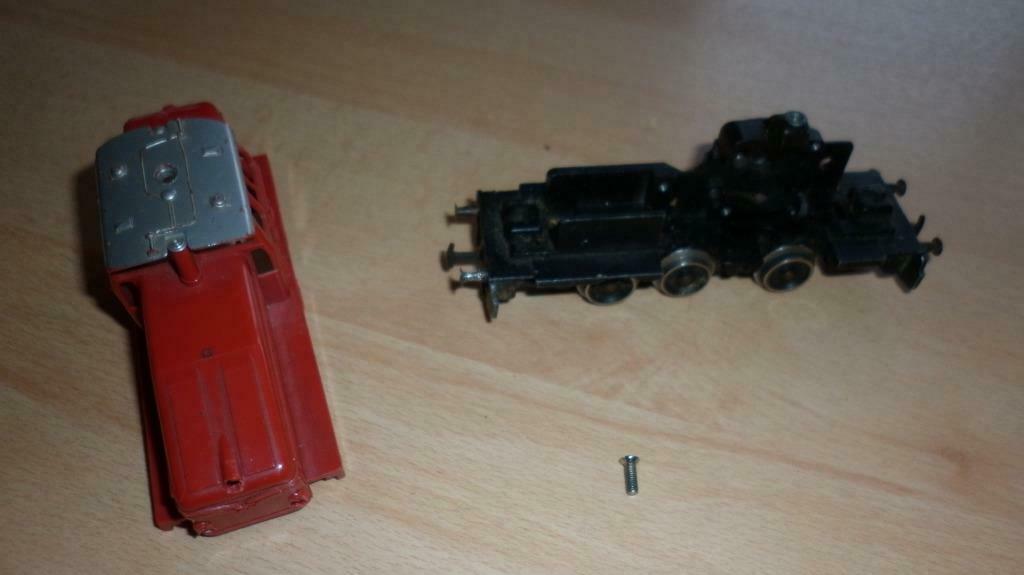 Märklin/Primex DHG500 rouge avec défauts (pas de moteur...), Enlèvement ou Envoi, Courant alternatif, Utilisé, Locomotive