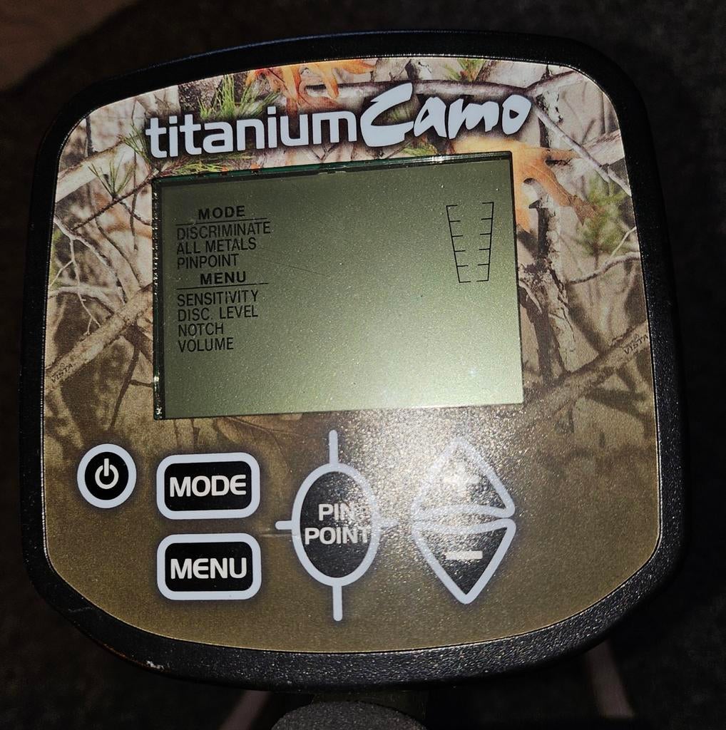 1 Titanium camo, Enlèvement, Comme neuf, Autres marques