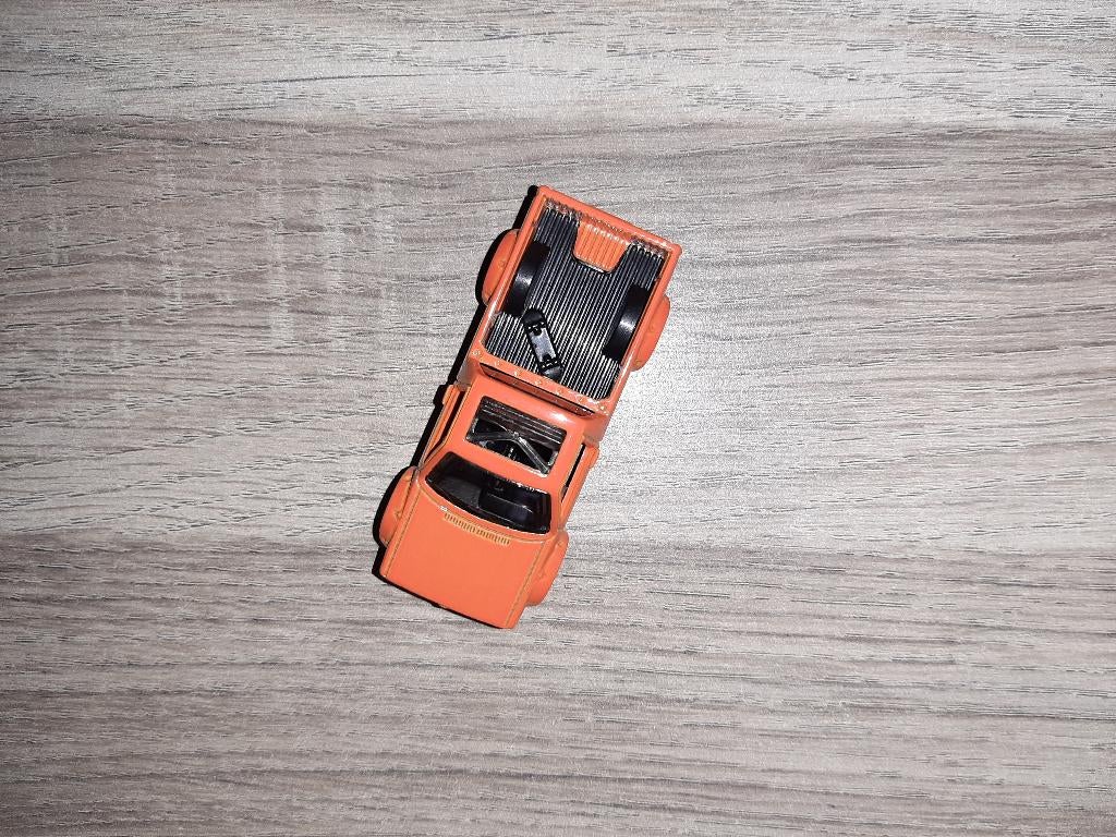 Hot Wheels Volkswagen Caddy 2014 (nearly mint), Hobby en Vrije tijd, Ophalen of Verzenden, Zo goed als nieuw, Auto