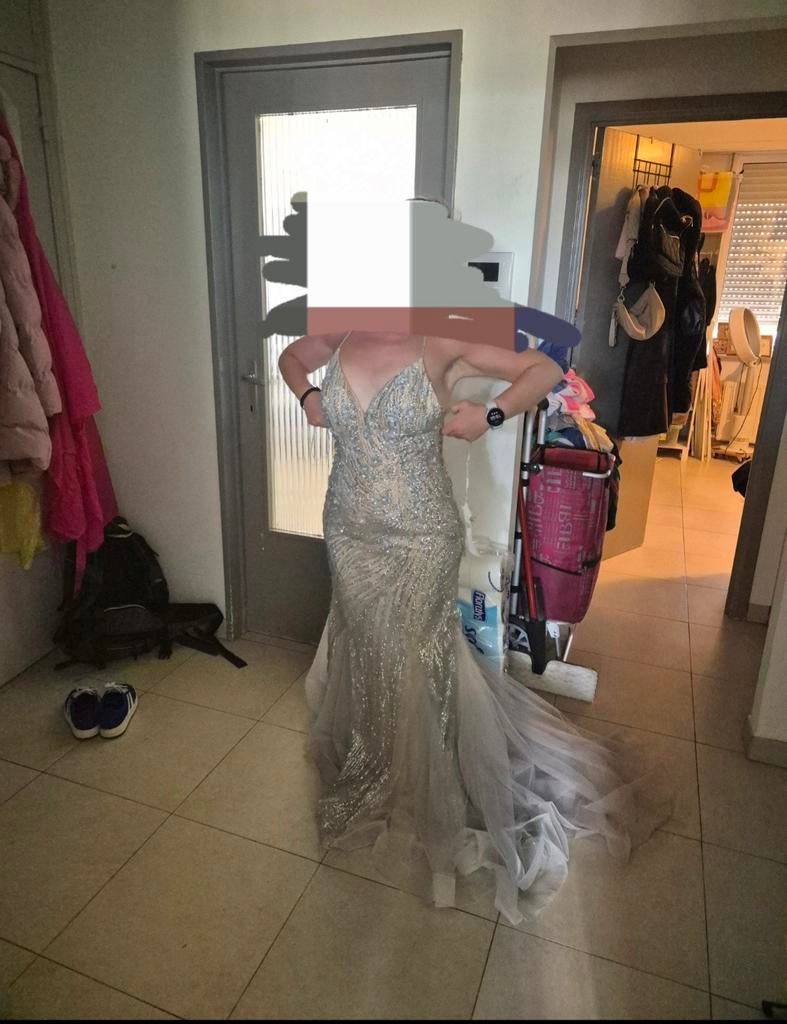 Gala kleed met prijskaartje nog aan, Kleding | Dames, Trouwkleding en Trouwaccessoires, Ophalen