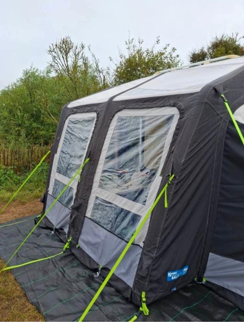 Kampa rally pro air 260 opblaasbare luifel + rubberboot, Caravans en Kamperen, Ophalen, Zo goed als nieuw, Kampa Dometic