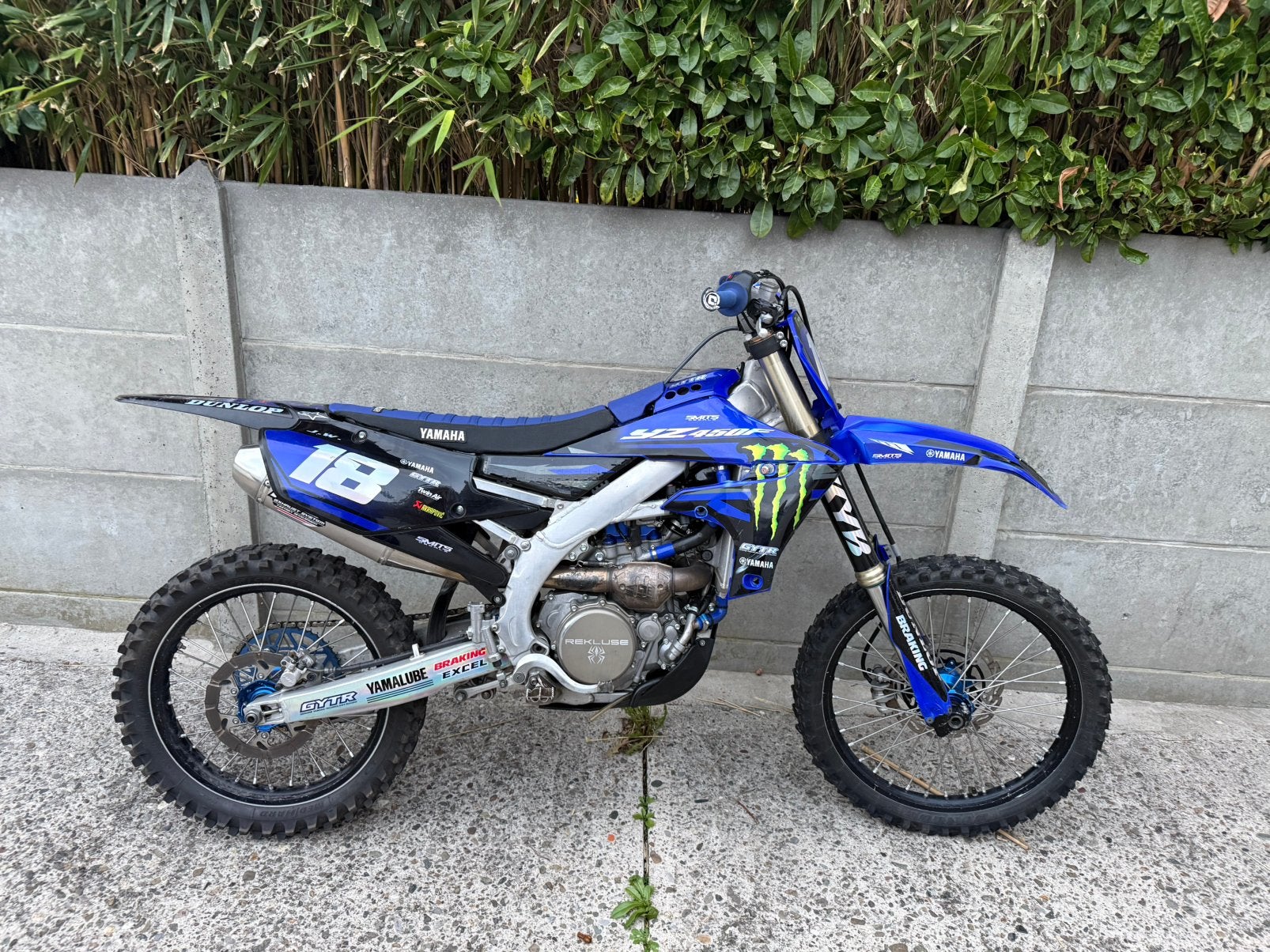 Yzf 450 2022, Vélos & Vélomoteurs, Enlèvement ou Envoi, Comme neuf