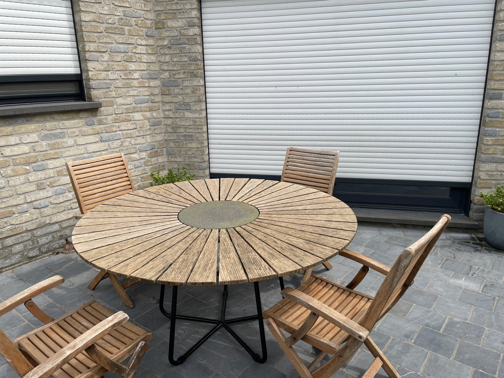 Metalen tafel dia 150 met TEAK hout en arduin blad + stoelen, Tuin en Terras, Ophalen, Hout