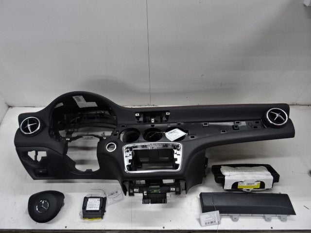 AIRBAG ENSEMBLE Mercedes-Benz CLA (117.3) (01-2013/03-2019), Utilisé, Mercedes-Benz
