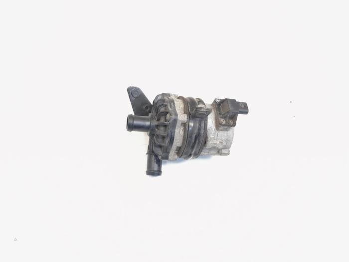 Pompe à eau d'un Audi A6, -, 3 mois de garantie, Audi, Utilisé