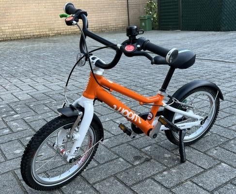 Kinderfiets - WOOM ORIGINAL 2 - 14 inch - ORANGE, Fietsen en Brommers, Ophalen, Zo goed als nieuw, Velgrem, Minder dan 16 inch