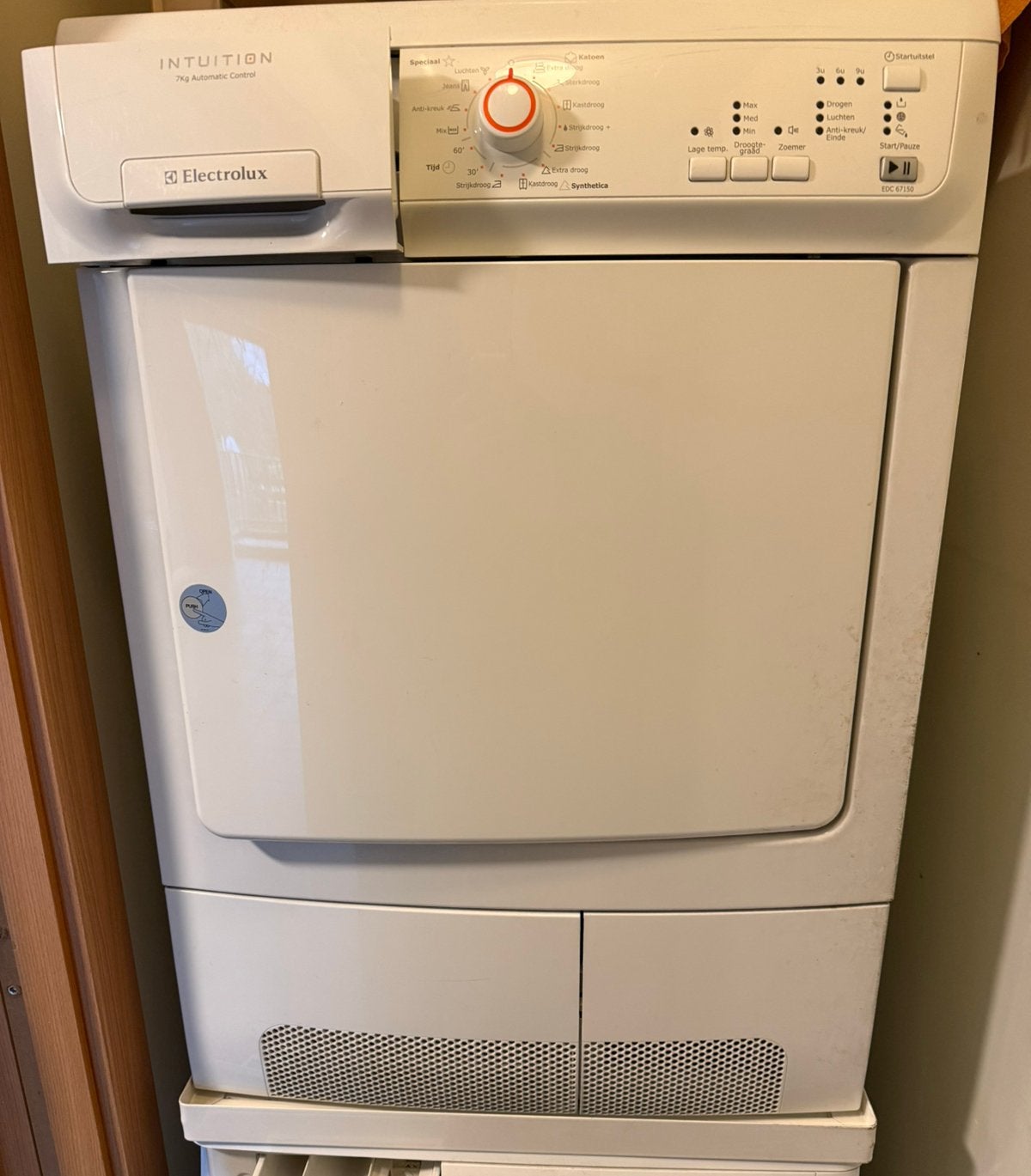 Trommeldroger EDC 67150 W met condensor en waterreservoir, Elektronische apparatuur, Ophalen, 6 tot 8 kg, Gebruikt, Voorlader