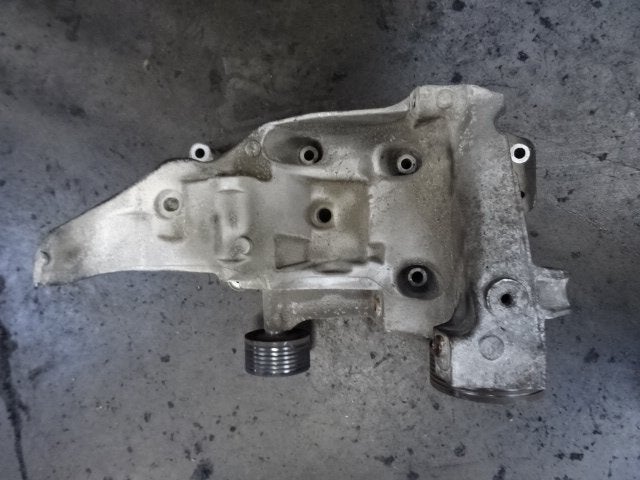 DYNAMO STEUN BMW 1 serie (E81) (01-2006/09-2012) (13992010), Auto-onderdelen, Gebruikt, BMW