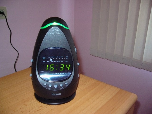 Nieuw verpakte klokradio/wekkerradio/wekker, Ophalen of Verzenden, Nieuw, Analoog
