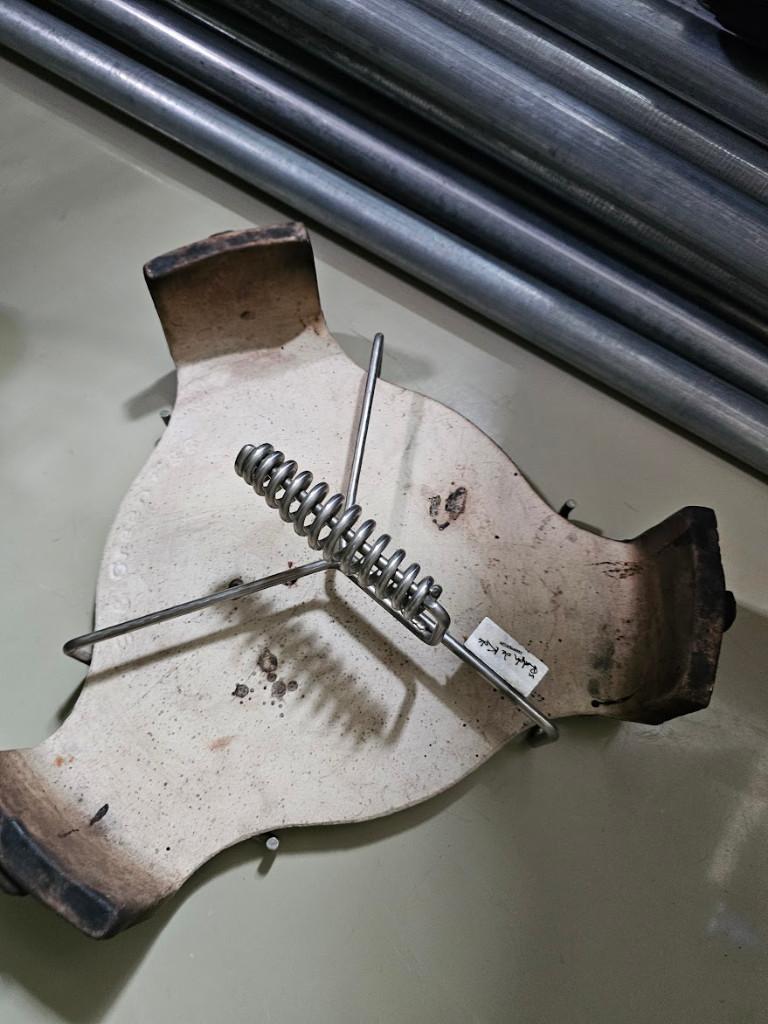 Big green egg Conveggtor medium + lifter, Tuin en Terras, Barbecue-accessoires, Ophalen, Zo goed als nieuw