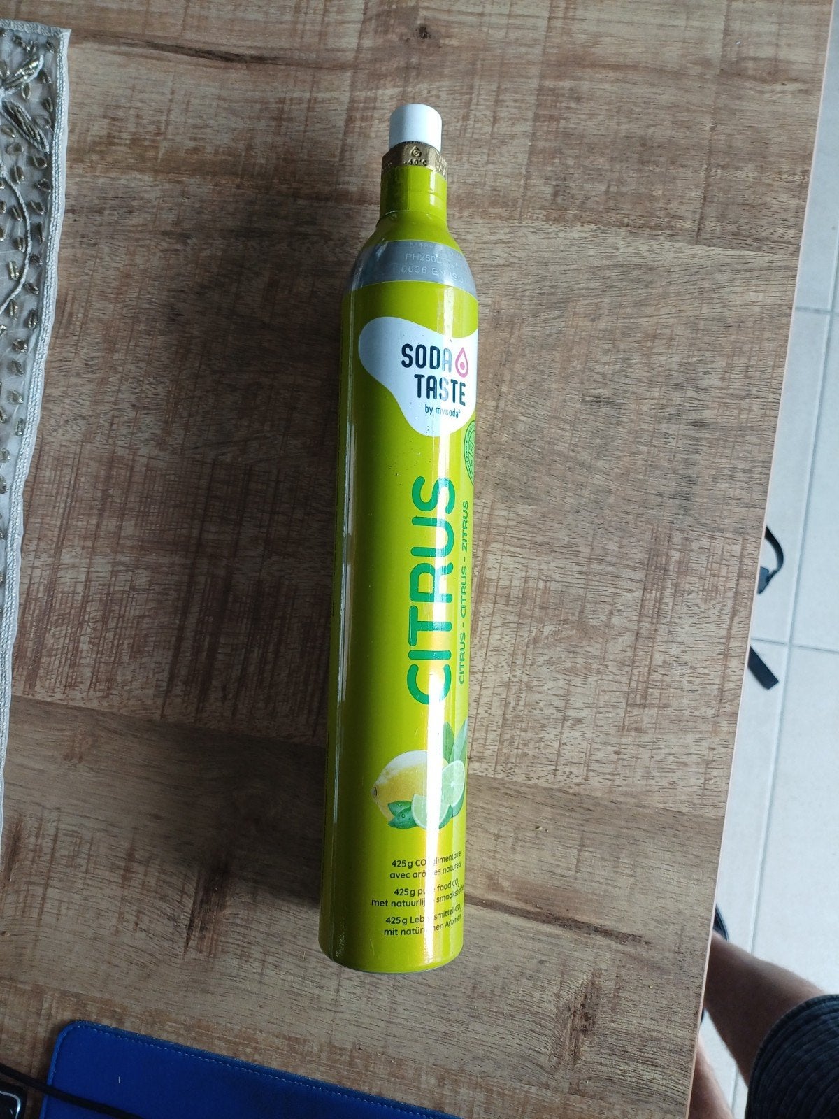 Sodastream co2 fles met citrusfruit smaak, Enlèvement