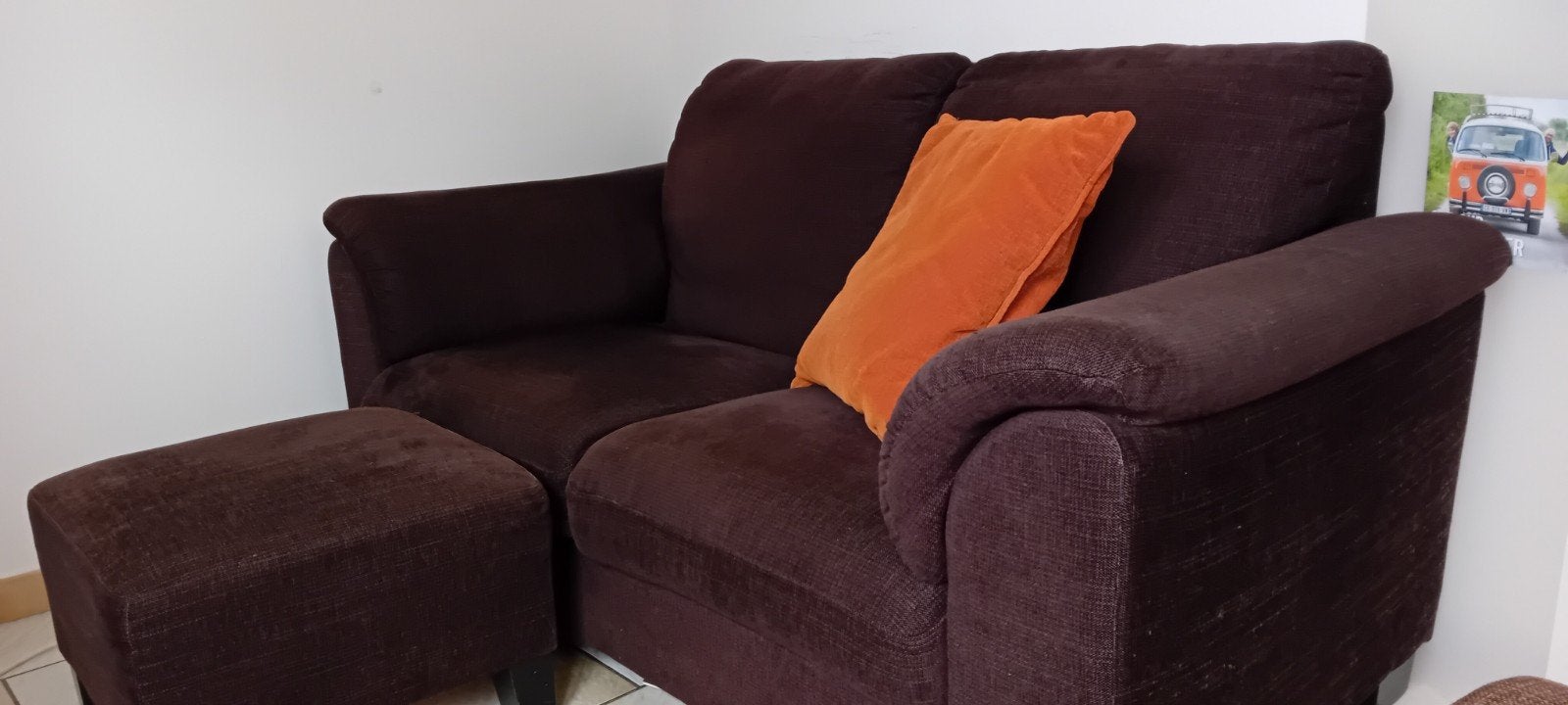 Divan 2 grandes places en tissu brun à donner, Maison & Meubles, Enlèvement