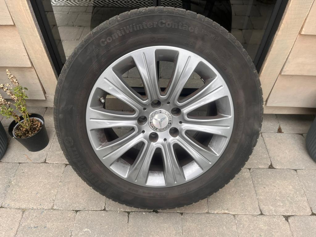 Mercedes alu velgen met winterbanden, Auto-onderdelen, Ophalen, Winterbanden, Band(en)