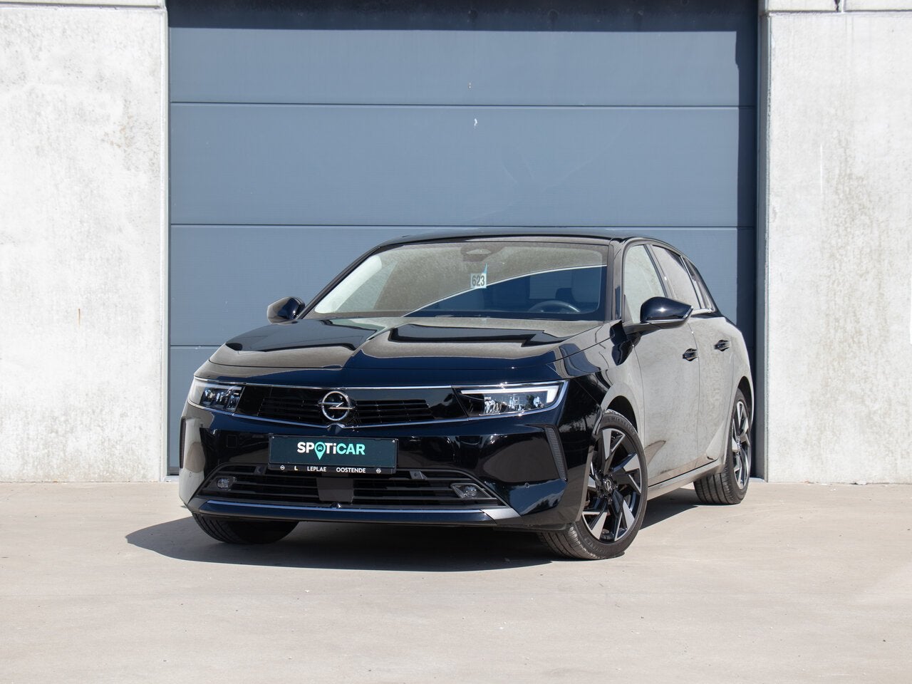 Opel Astra 5D ELEGANCE 1.2 MT6 130PK CAMERA|NAVI|KEYLESS, Auto's, Opel, 0 kg, Euro 6, 0 kg, Zwart