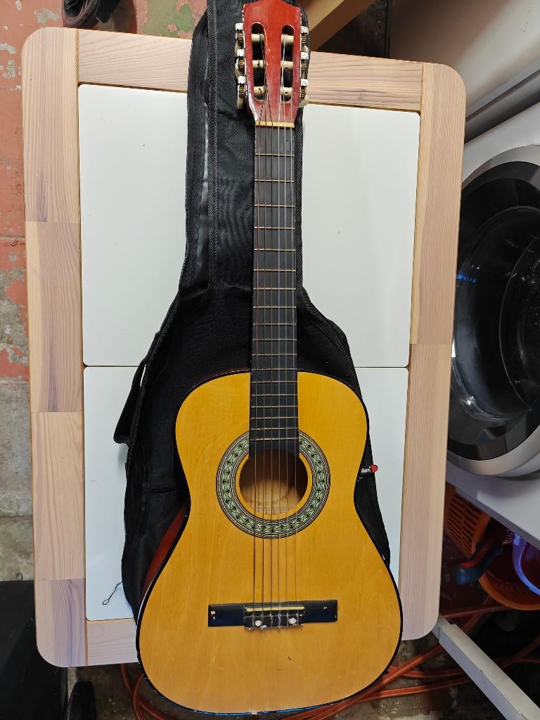 Guitare classique 1/8 enfant avec accessoires, Enlèvement, Utilisé, Guitare classique ou espagnole, Avec valise