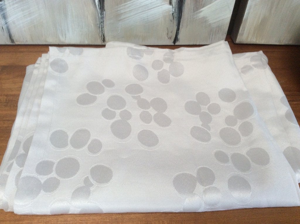 Tafelkleed beige nieuw, 240 cm, Nieuw, Ophalen of Verzenden, Beige