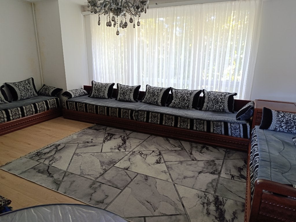 Salon marocain complet avec 2 tables, Enlèvement, Utilisé