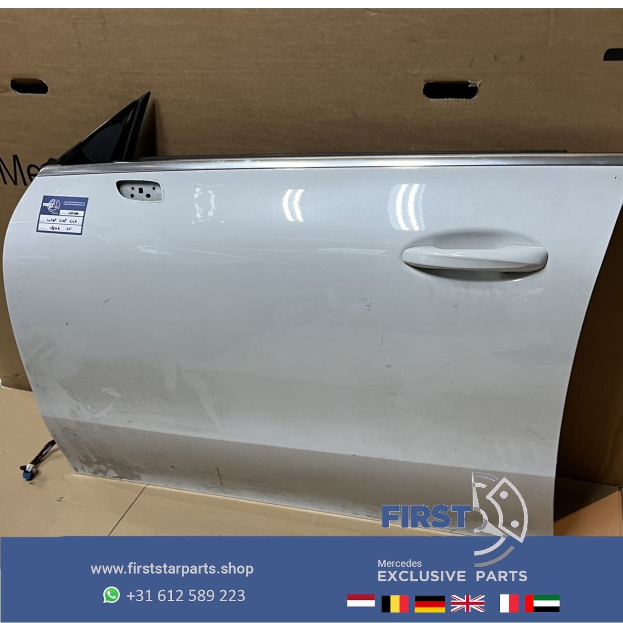 W118 C118 X118 CLA DEUR PORTIER WIT COMPLEET LINKSVOOR Merce, Gebruikt, -, Deur, Voor