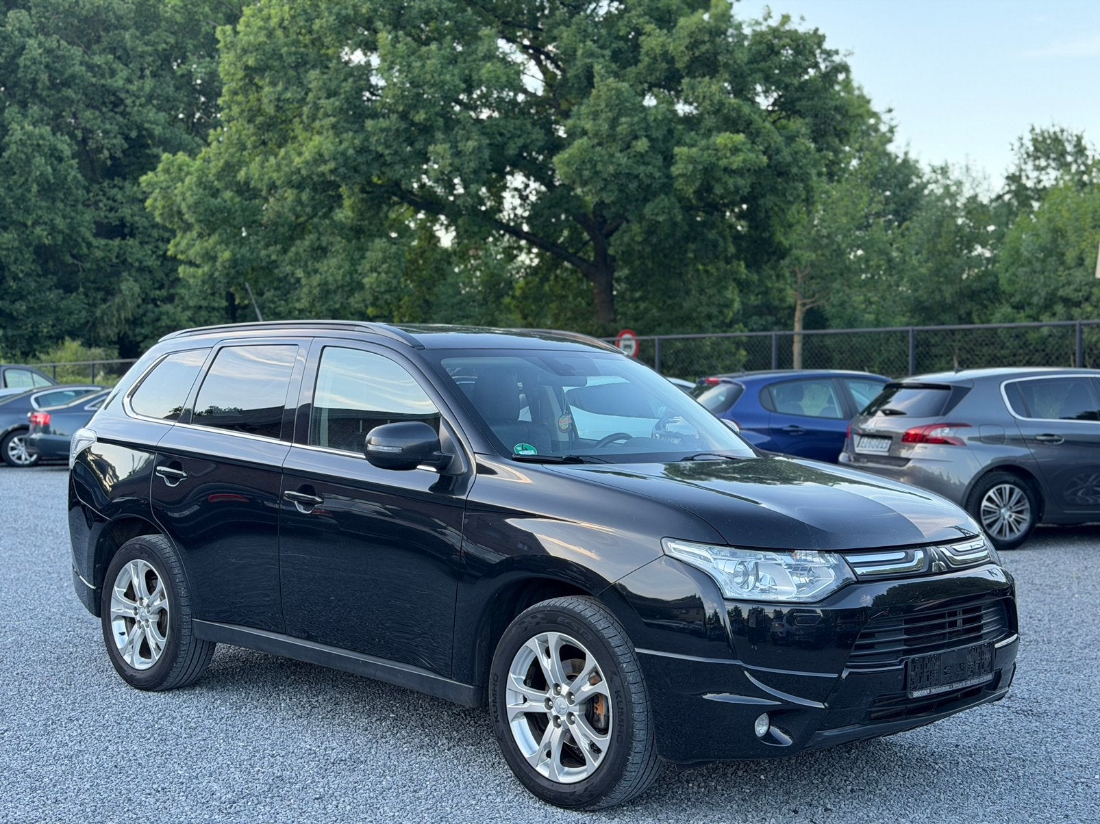 MITSUBISHI OUTLANDER - AUTOMAAT - 7 ZITPLAATS - 4x4, Auto's, Automaat, Euro 5, Leder, Bedrijf