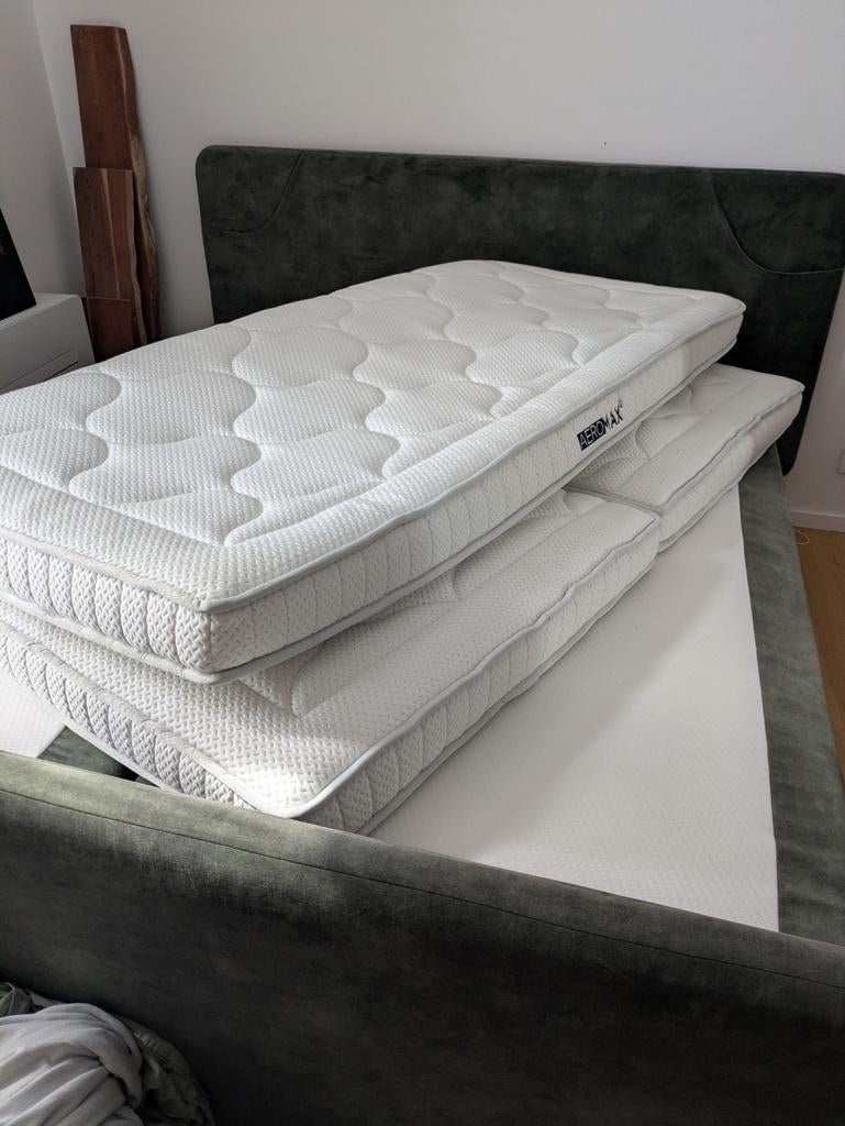 Topper bed 1m80 op 2m10, Ophalen