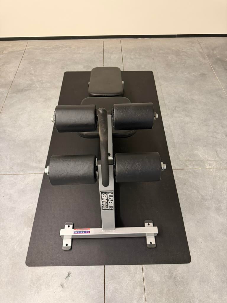 Hammer Strength Decline / Abdominal Bench, Sports & Fitness, Équipement de fitness, Enlèvement, Comme neuf, Banc d'exercice