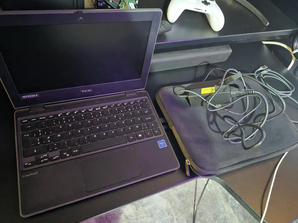 : Acer 11,6 RAM : 8 Go240 Go, Informatique & Logiciels, 11 pouces, 8 GB, Comme neuf, Enlèvement