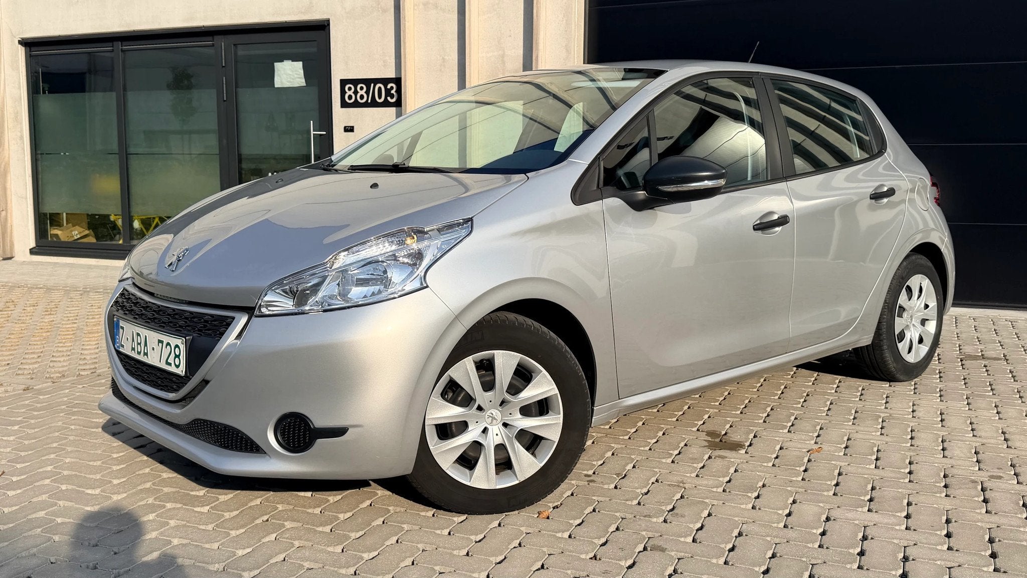 Peugeot 208 1.2 Essence // 2014 // 44000 KM, Autos, Achat, 1116 kg, Entreprise, 82 ch
