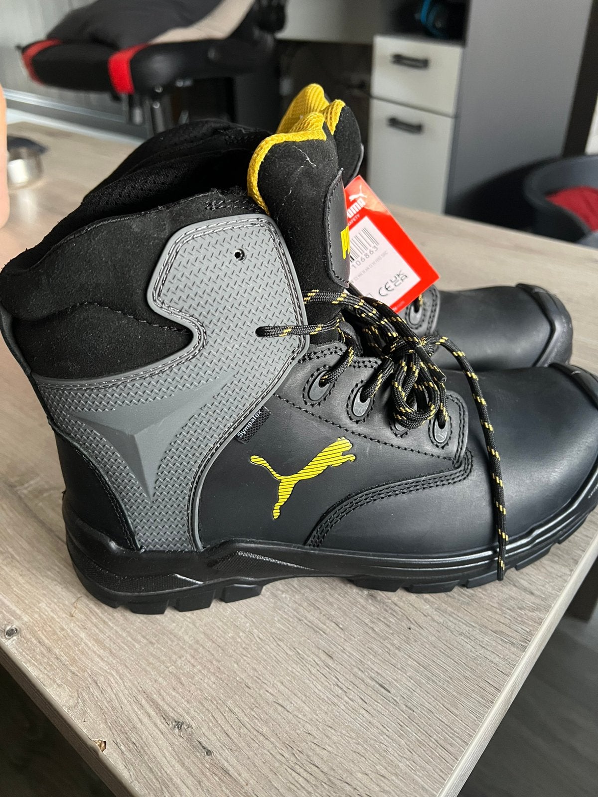 Puma werkschoenen maat 42, Ophalen of Verzenden, Nieuw