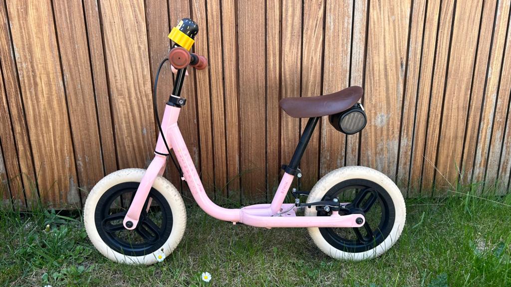 BTWIN LOOPFIETS VOOR KINDEREN RUNRIDE 500 + valbescherming, Fietsen en Brommers, Ophalen, Zo goed als nieuw, Minder dan 16 inch
