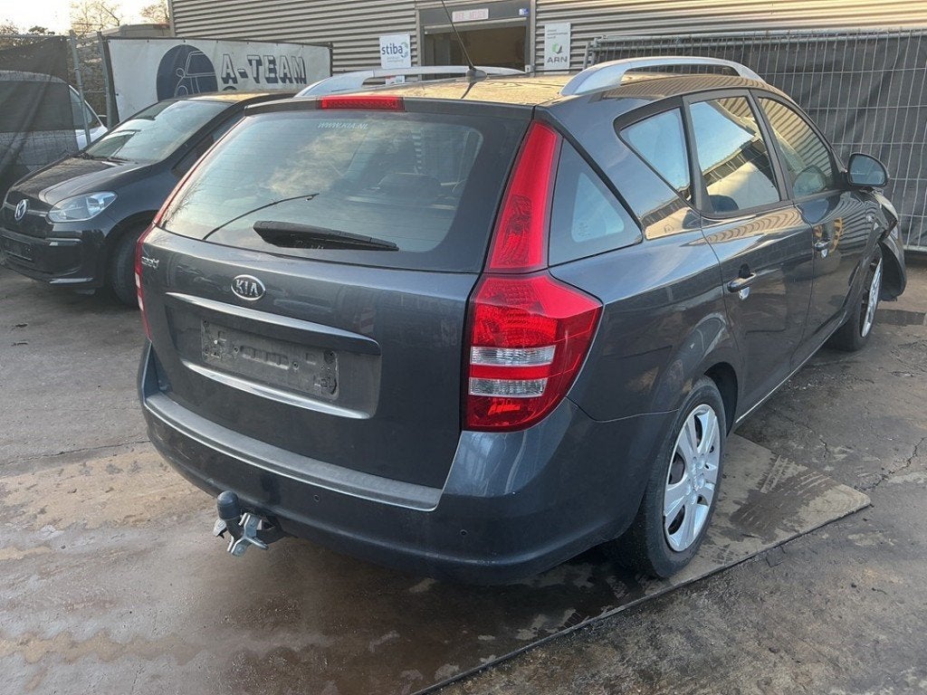 AMORTISSEUR ARRIÈRE DROIT Kia Cee'd Sporty Wagon (EDF), Kia, Info@kia.de, Utilisé, Theodor-Heuss-Allee 11
60486  Frankfurt am Main, DE