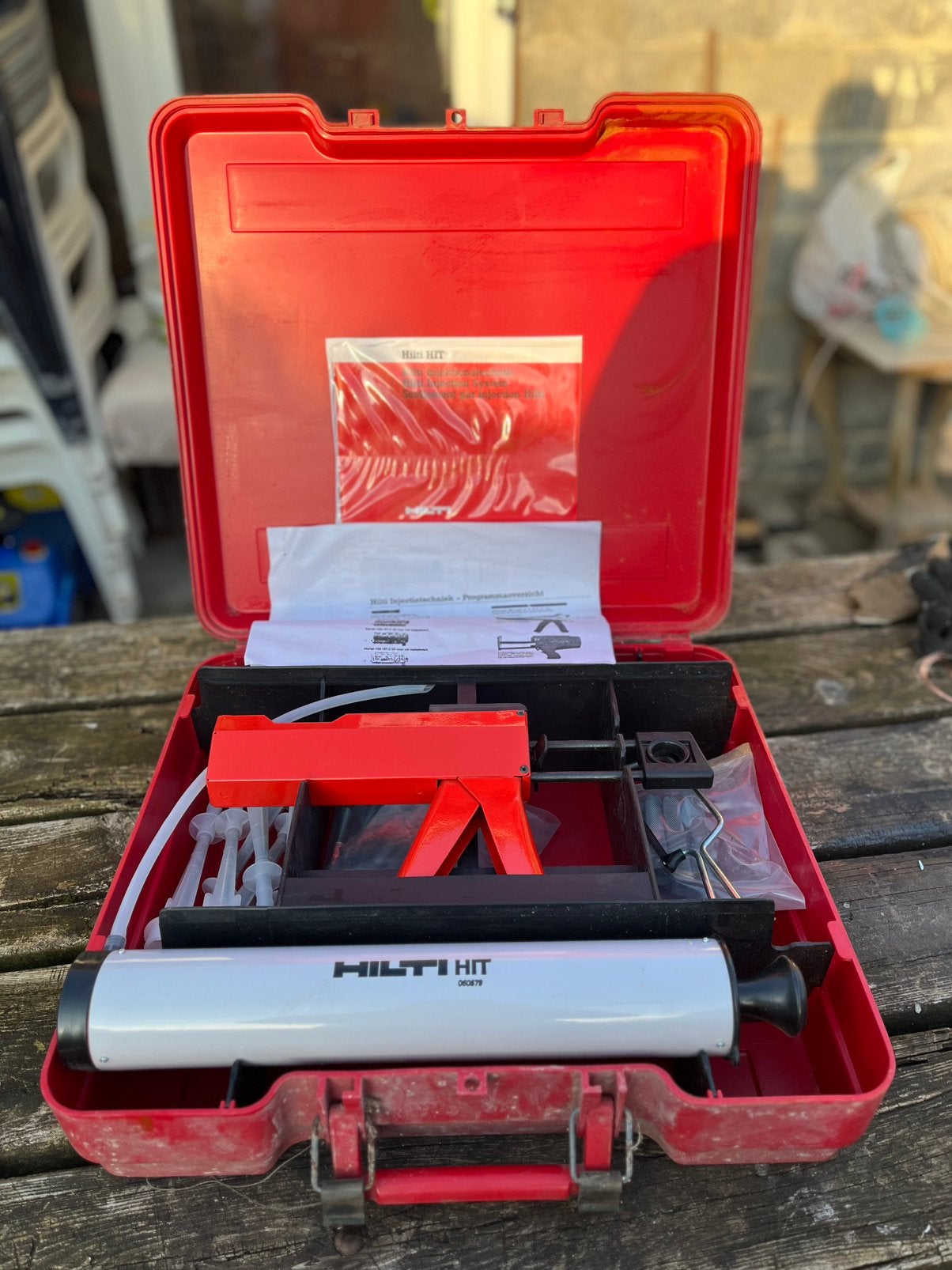 Pistolet scellement chimique HILTI, Enlèvement, Neuf