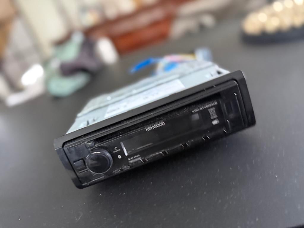 Autoradio Kenwood noir, DAB (KDC-BT450DAB), Autos : Divers, Autoradios, Enlèvement ou Envoi, Comme neuf
