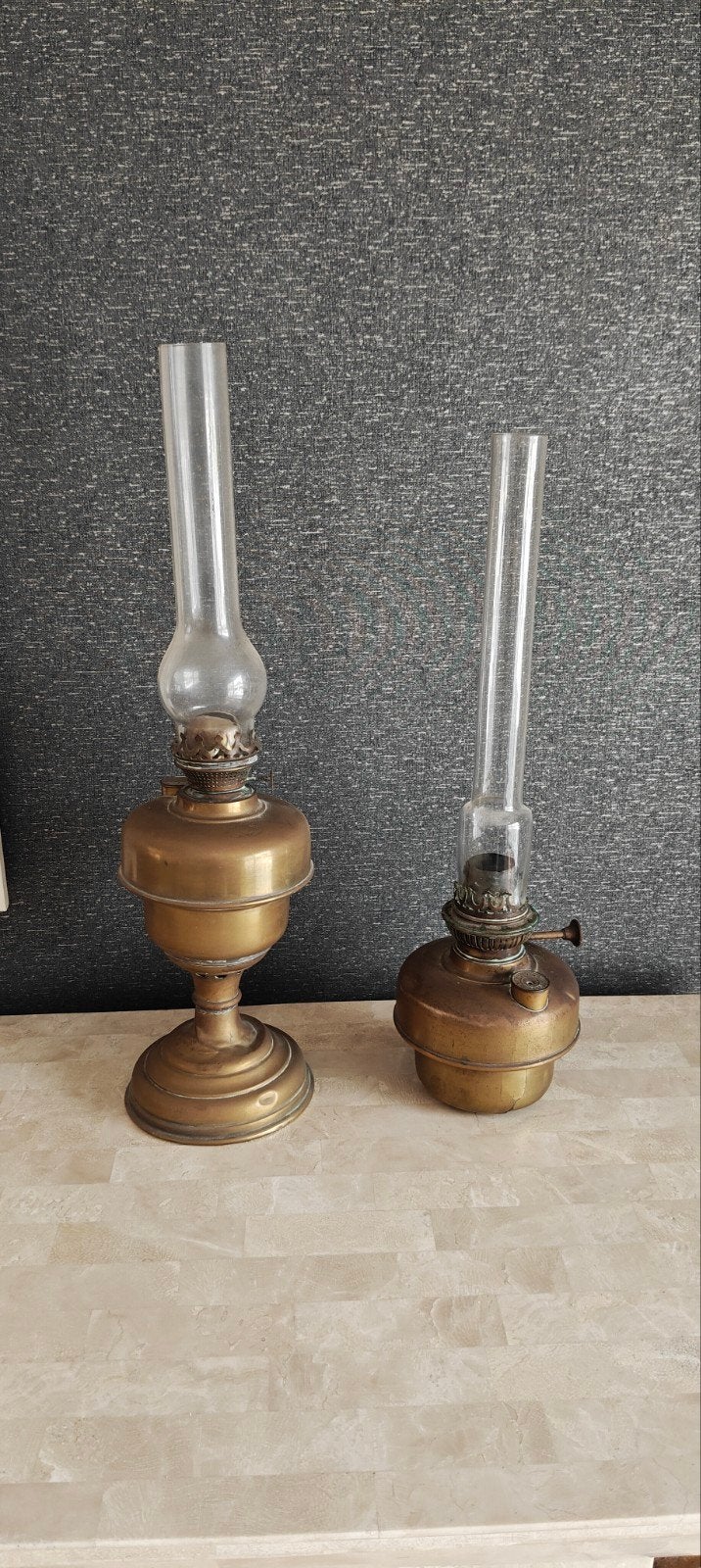 Lampes à huile anciennes, Enlèvement