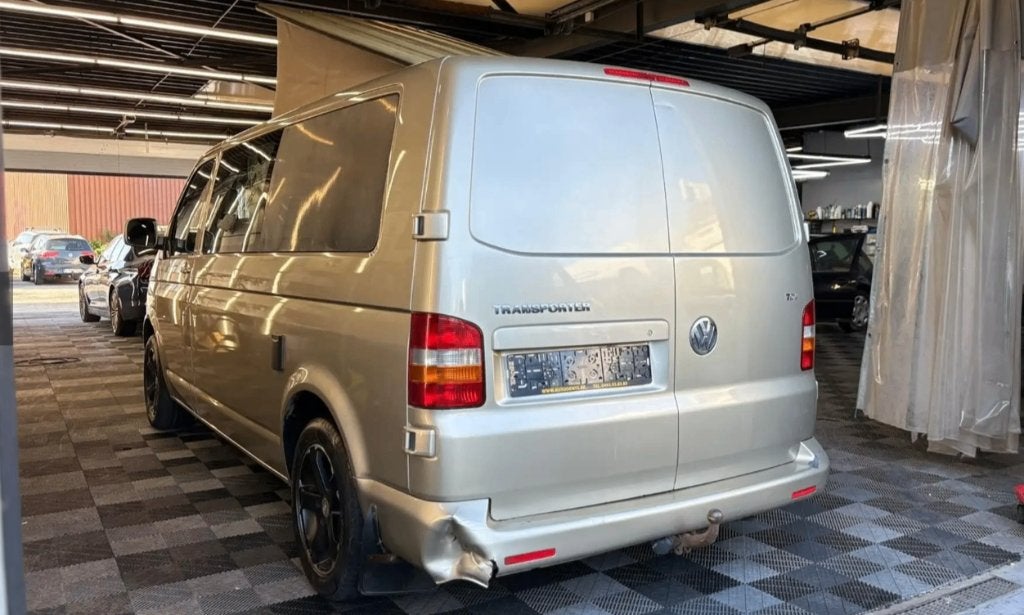 volkswagen T5 Camper 2004 Automatique Export/ Start en rijdt, Caravans en Kamperen, Bedrijf